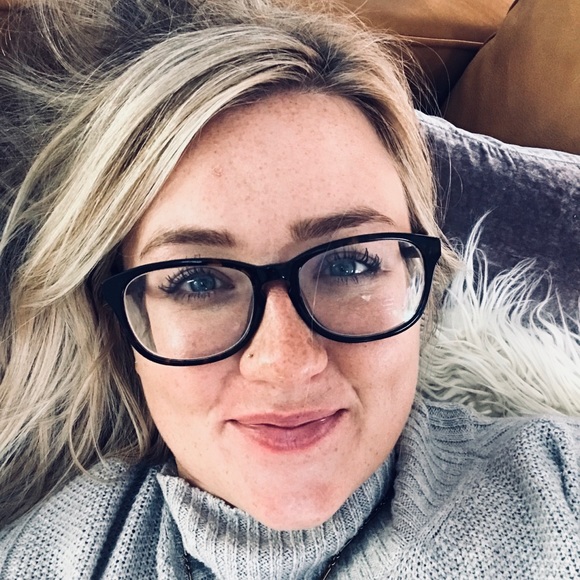 Meet your Posher, Torey - Picture 5 of 5